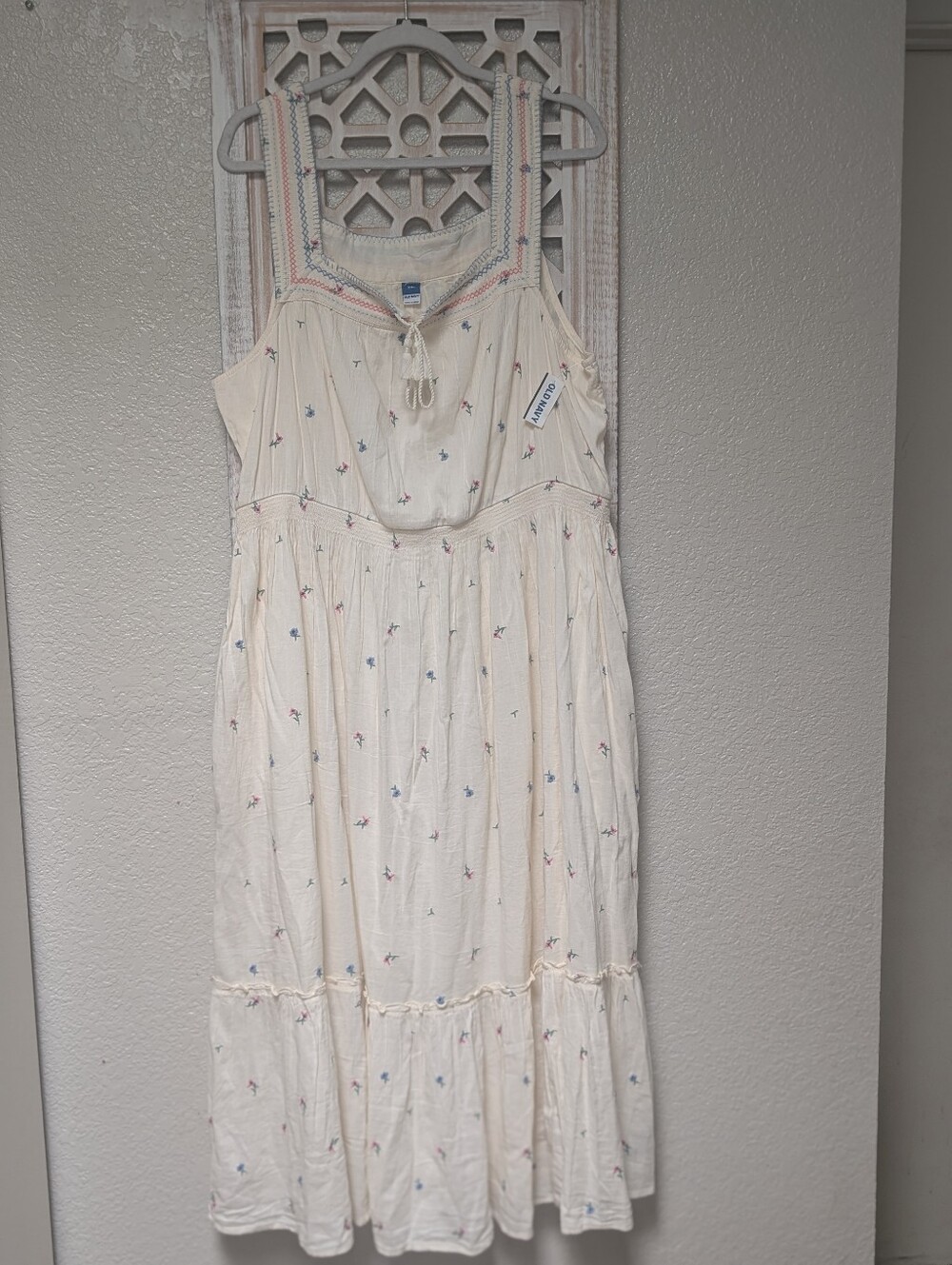 Old Navy Cream Floral Embroidered Maxi Dress Womens XXL NWT Boho Cottagecore
